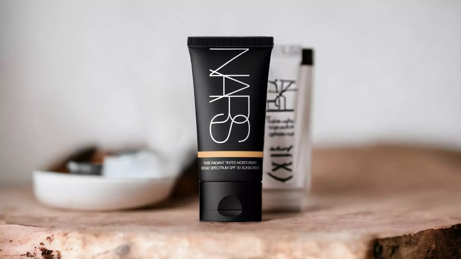 NARS Pure Radiant Tinted Moisturizer